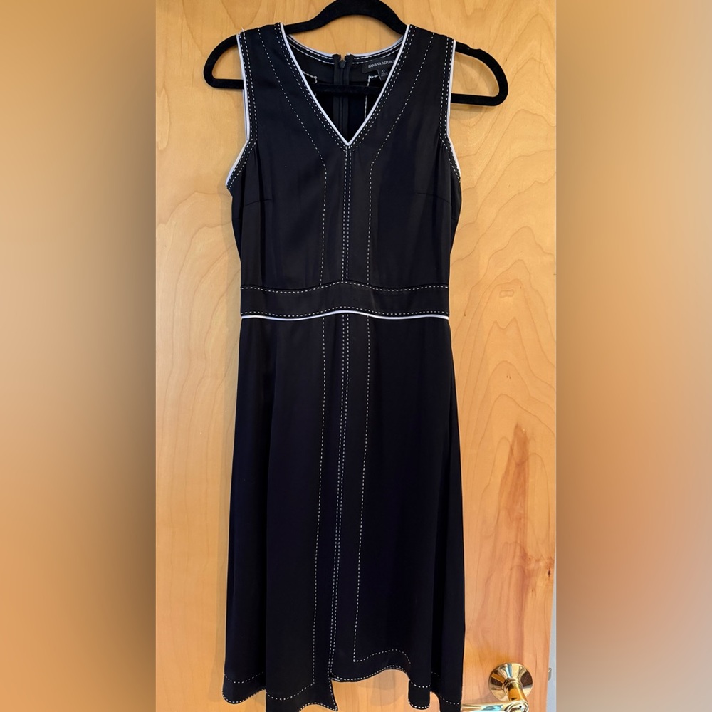 Elegant Banana Republic Black Dress with White Stitching